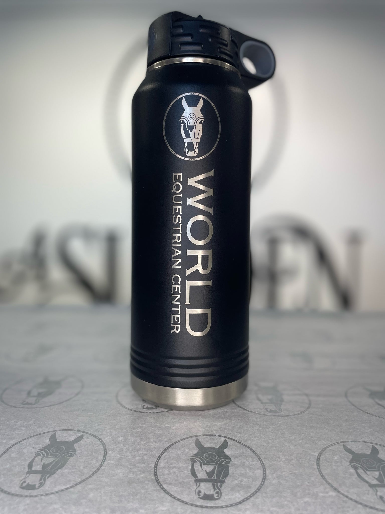 32oz Insulated Water Bottle